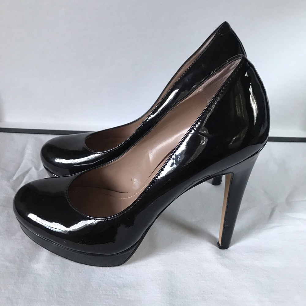 SOLD   Vince Camuto Sarika Platform Pumps Black Patent 8